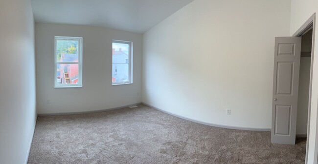 Photo - Millvale House