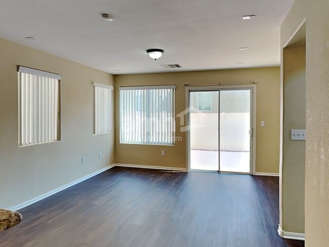 8136 Cathedral Range Ct