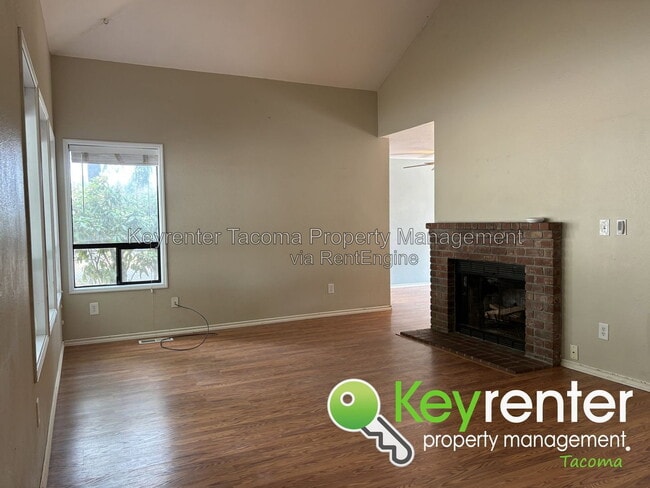 1448 NW Island Lake Rd