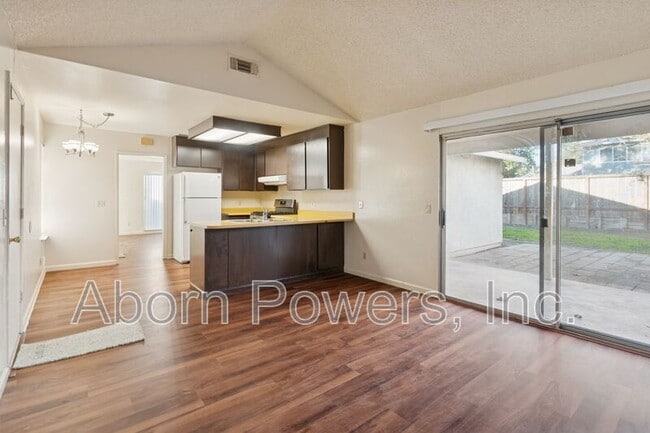 Photo - 7025 Catamaran Dr