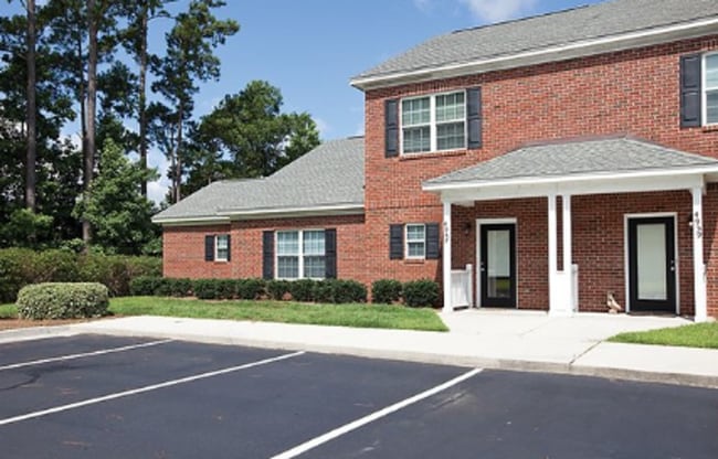 Photo - 2 Bedroom 1.5 Bath Townhome in Pleasant Gr...