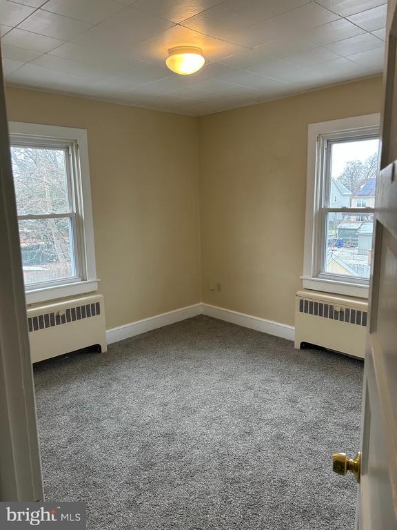 Photo - 532 E Hancock St