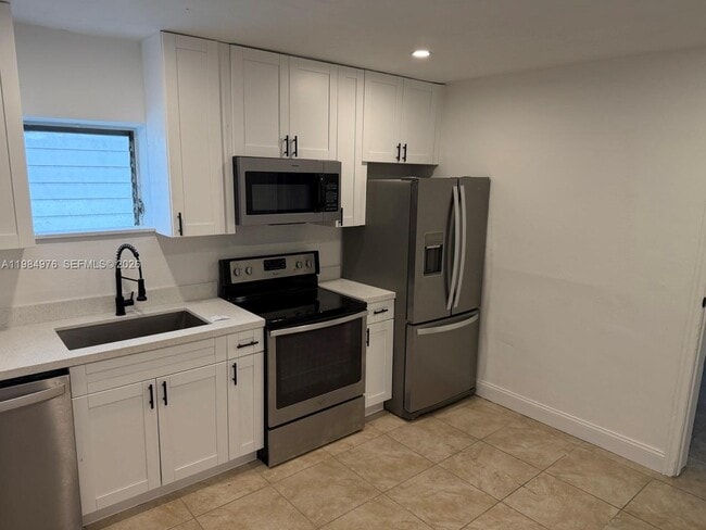 Building Photo - 2335 NW 68th St