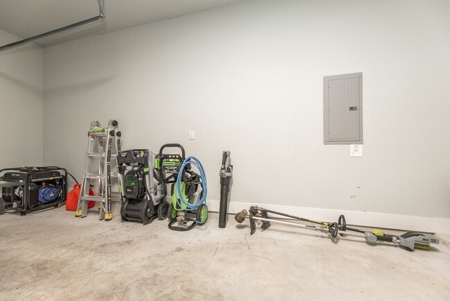 Photo - 9 Drywood Ln