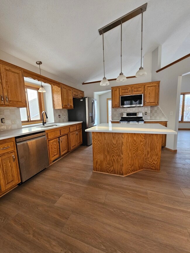 Photo - 10283 Karston Ave NE