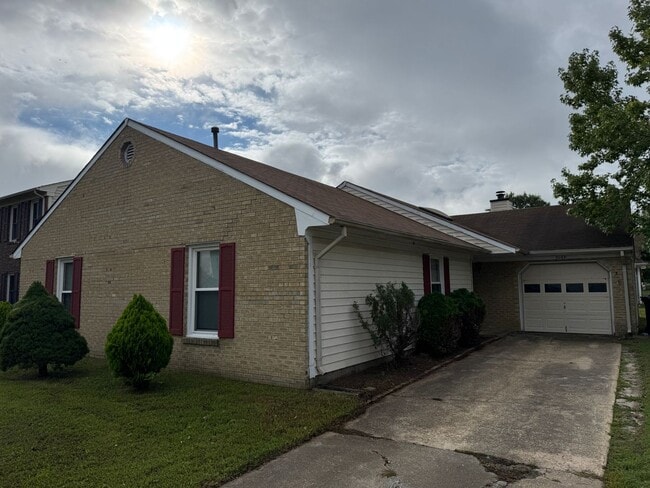 Building Photo - LANDSTOWN MEADOWS Rental