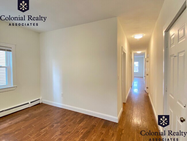 Photo - 229 Charles St Unidad 1F