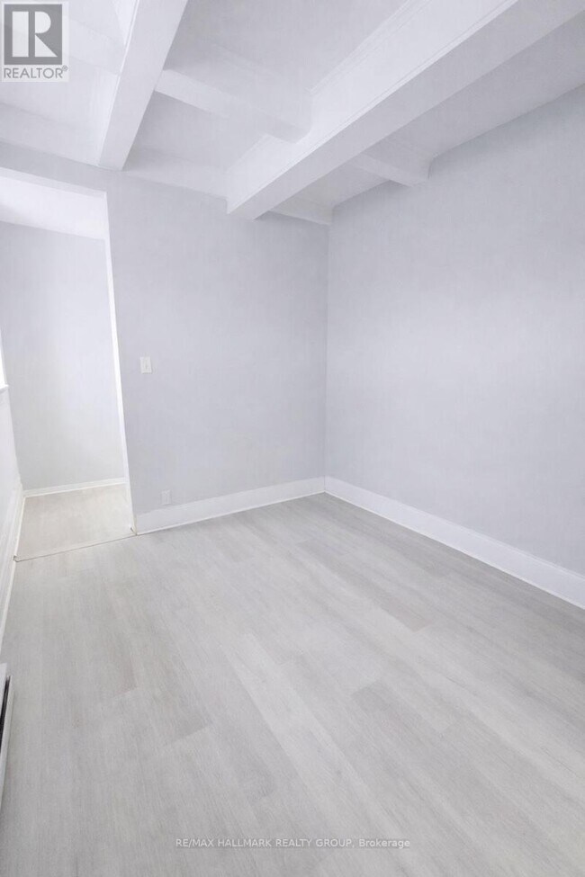 Photo - 516 Bay St Unité 1