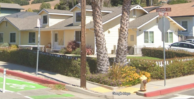 Building Photo - 1810 Hope St