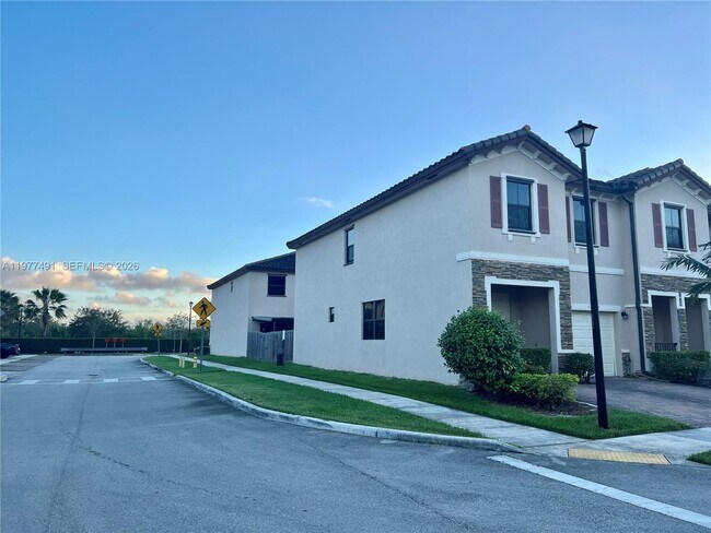 Photo - 15000 SW 119th Ln