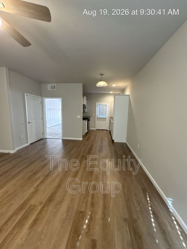 410 S Summit St Unidad 102