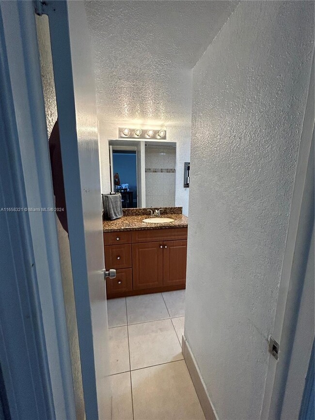 Photo - 725 Hummingbird Way Condo Unit 212
