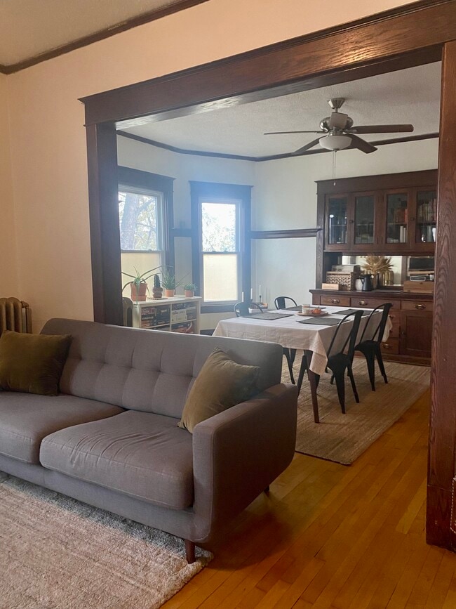 Photo - 1602 Van Buren Ave Unit 2