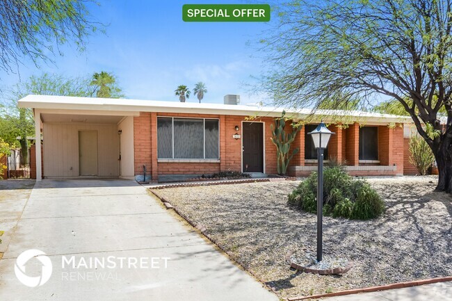 Building Photo - 3433 S Sarnoff Dr Rental