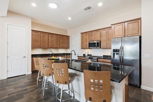 Photo - 4897 N 207th Ln