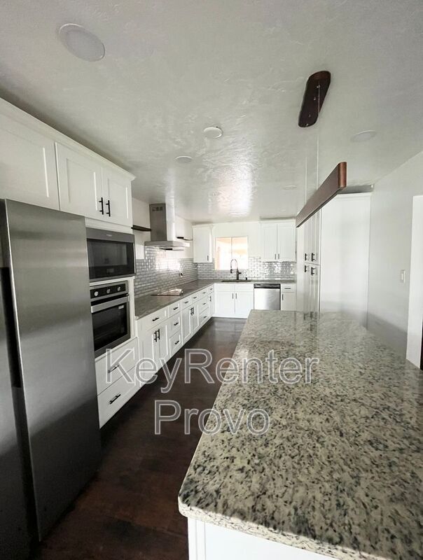 Photo - 2091 N 220 E St