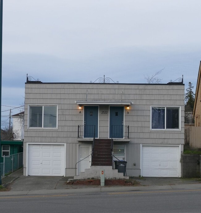 Charming 1 Bedroom Unit With Garage, Priva... - Charming 1 Bedroom Unit With Garage, Priva... Casa