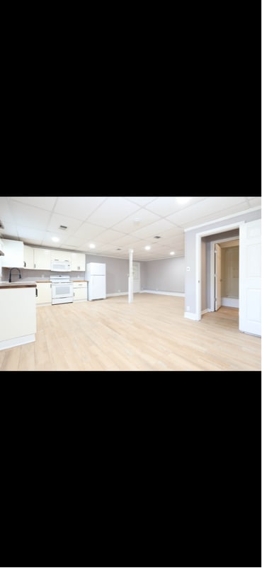 Photo - 225 Willow Lake Ln