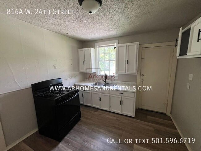 Photo - 816A W. 24th Street-
