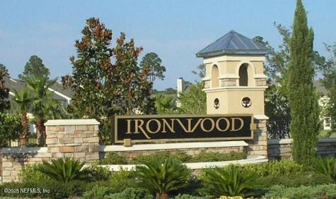 Photo - 4238 Highwood Dr