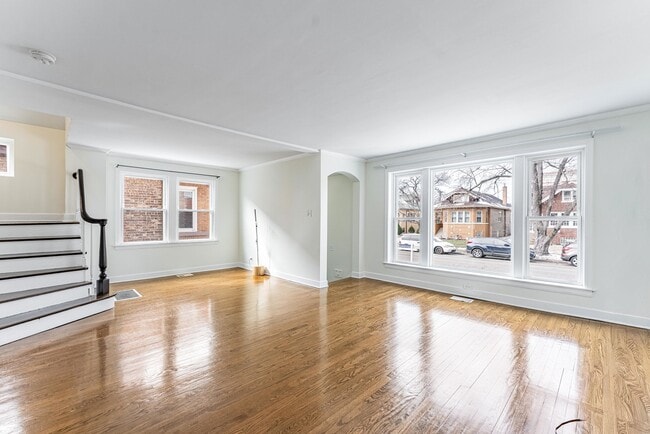 Photo - 2817 Maple Ave