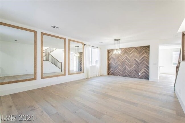 Photo - 3567 Fair Bluff St