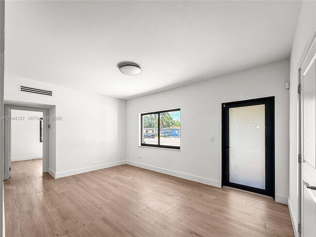 Photo - 55 NW 125th St