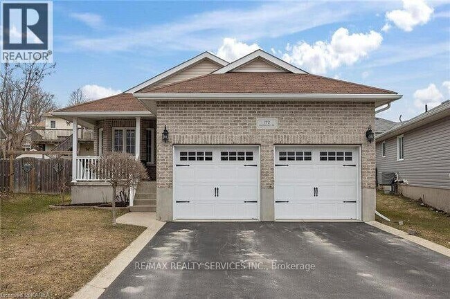 Photo - 172 Macdougall Dr