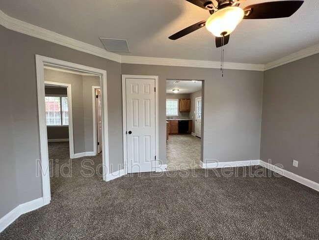 Photo - 2193 Piedmont Ave