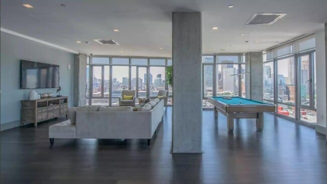 315 A St Unit 1500