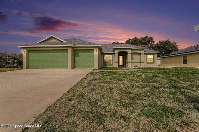 Building Photo - 2910 Emerson Dr SE