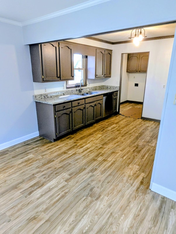 Photo - 201 Acorn Dr