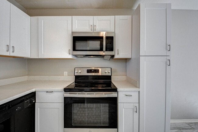 Photo - 131 Lakewood Dr