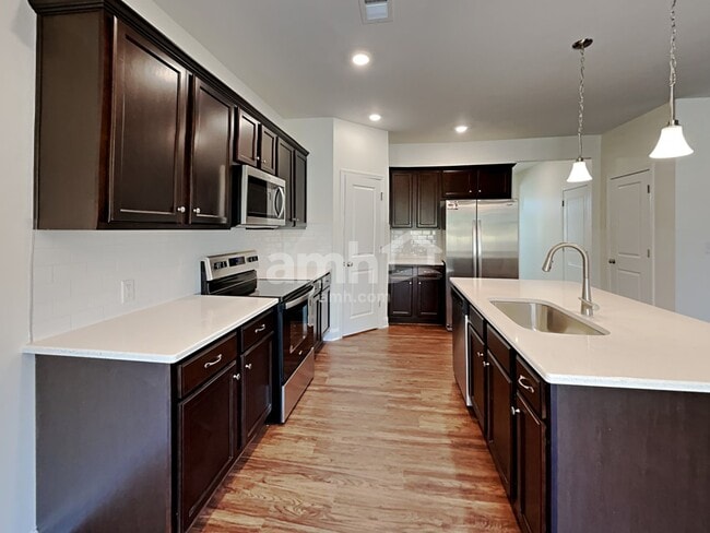 Photo - 128 Keyser Dr