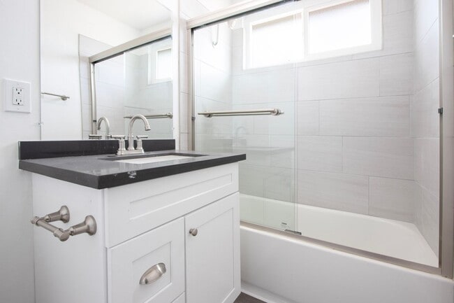 Photo - Lyman Place Apartments