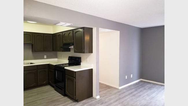 Photo - The Beverly III