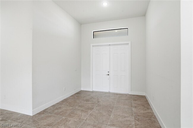 Photo - 2303 NW 18th Pl