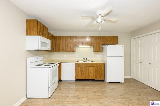 Photo - 173 Creekvale Dr