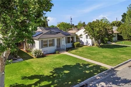 Photo - 2715 Cedar St