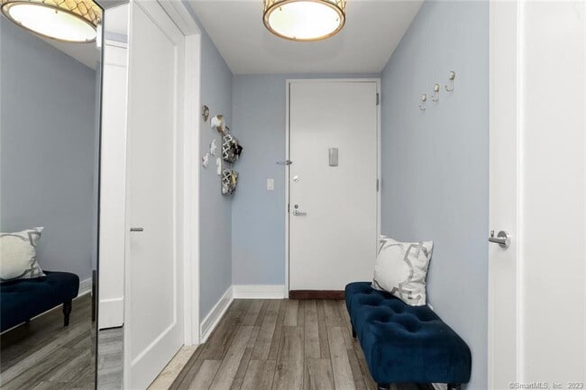 Photo - 1 Broad St Unit 8E