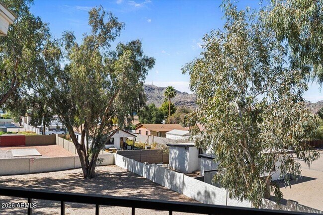 Photo - 1346 E Mountain View Rd Unit 209