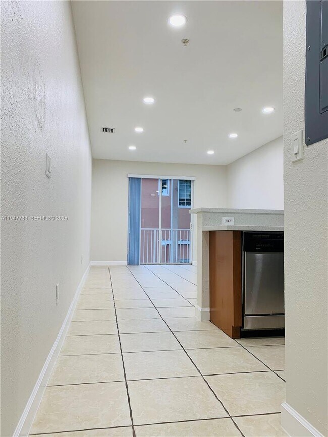 Photo - 7250 NW 177th St Unit 208