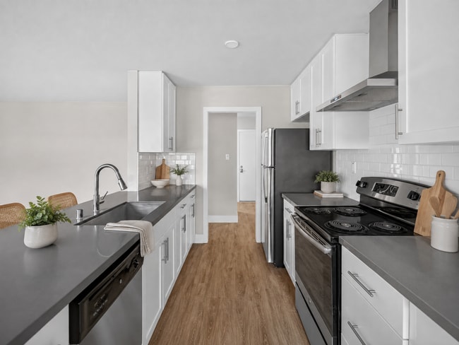 430-434 Obispo Ave