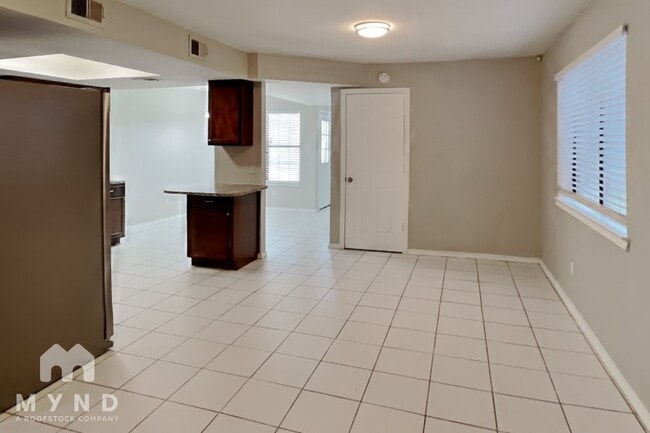 Photo - 7413 Waterway Dr