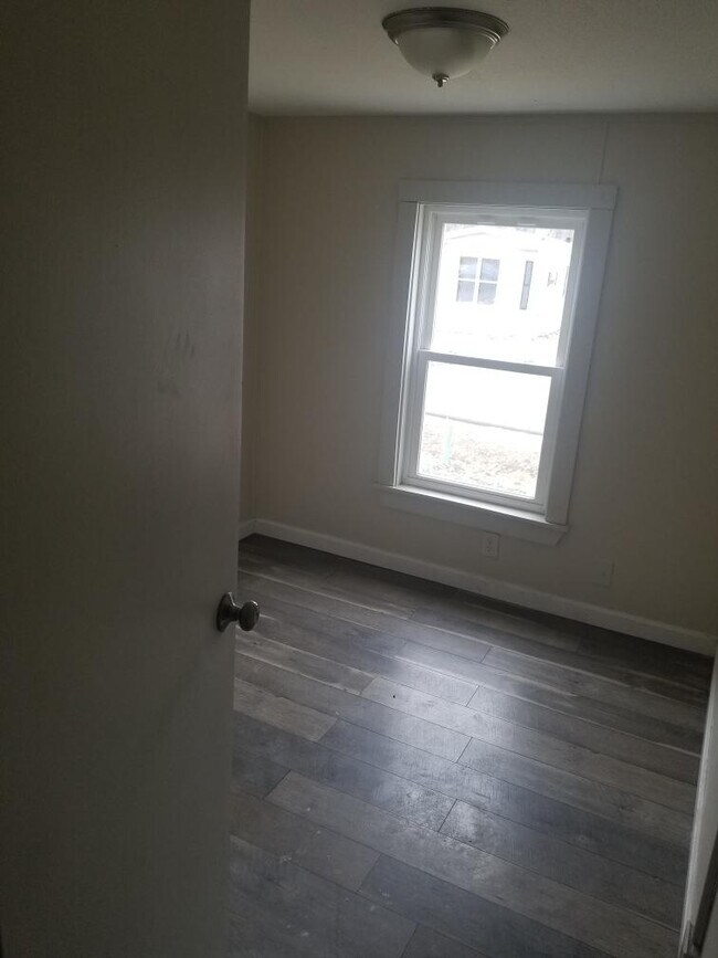 29 Iron Mine Hill MHP Rental House Rental in Gardiner, ME