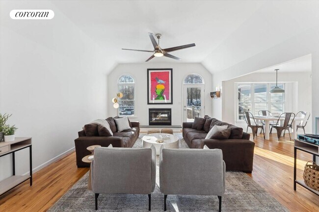 Photo - 14 Hildreth Rd