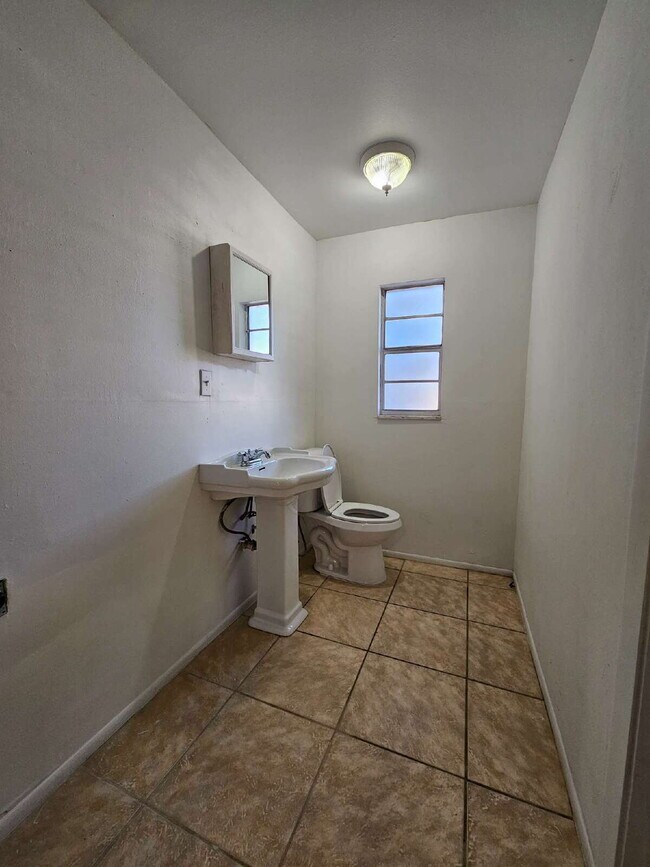 Photo - Cocoa Duplex