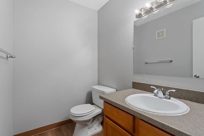 Photo - Lovely 2bed/1bath Available Now! Pets OK! Call For Info!