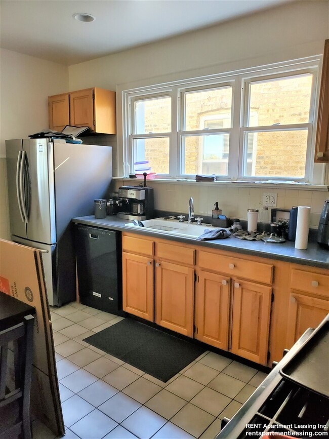 Photo - 8105 Keating Ave Unidad 2