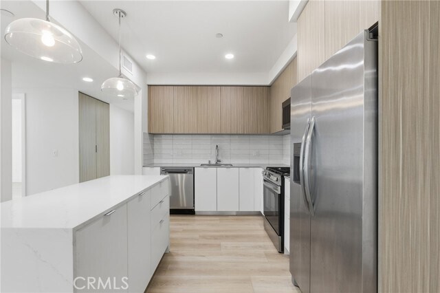 Photo - 12078 Guerin St Unidad 207